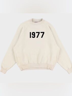 Fear of God Essentials 1977 Crewneck Sweatshirt – Cream – Size Small